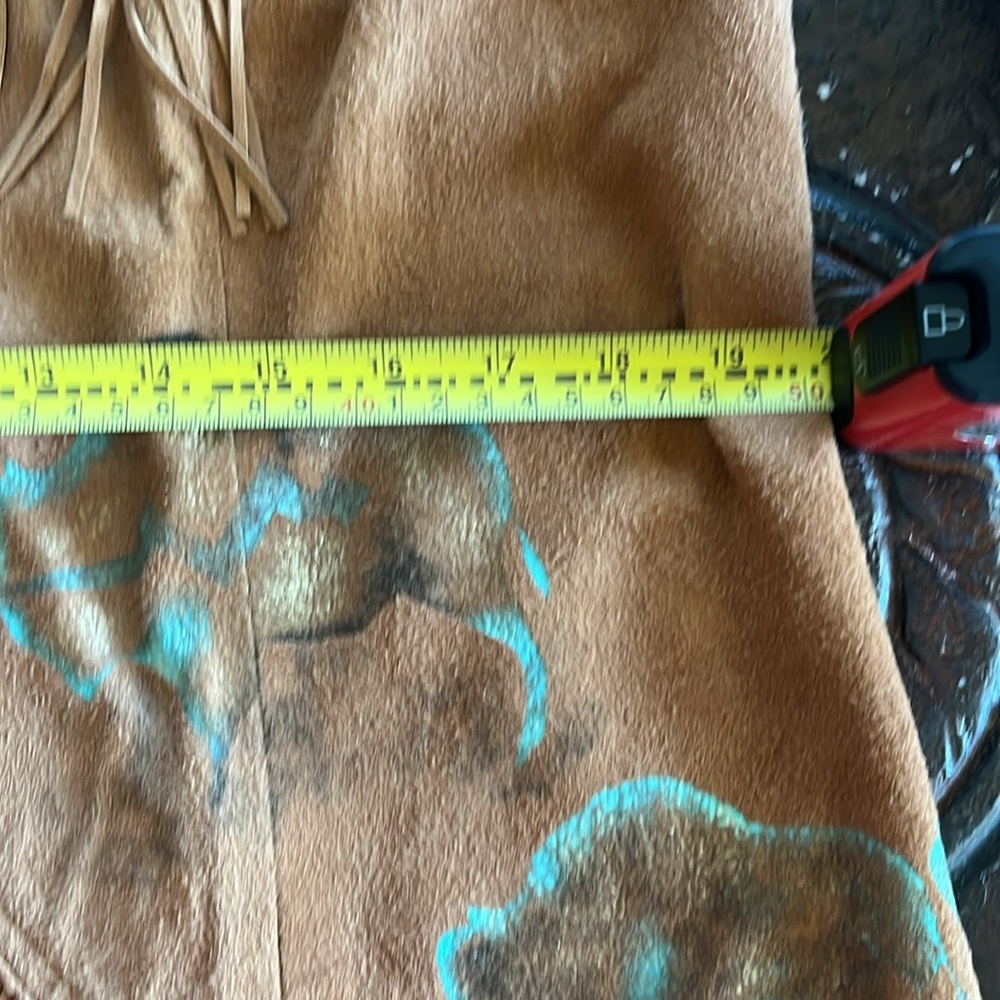 Hand painted Suede Vest - Picture 10 of 11